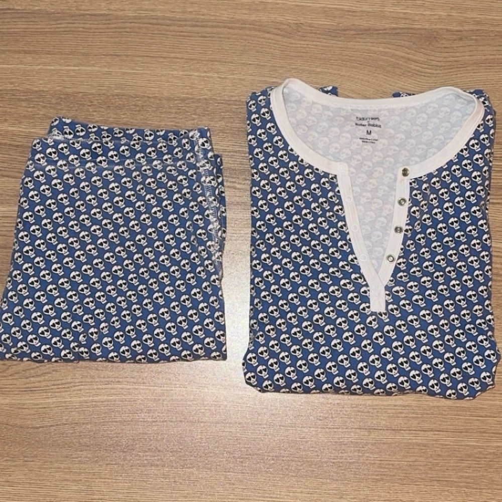 Roller Rabbit Blue Pajama Set - Picture 8 of 9